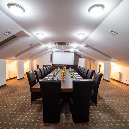Hotel Cyprus Książenice